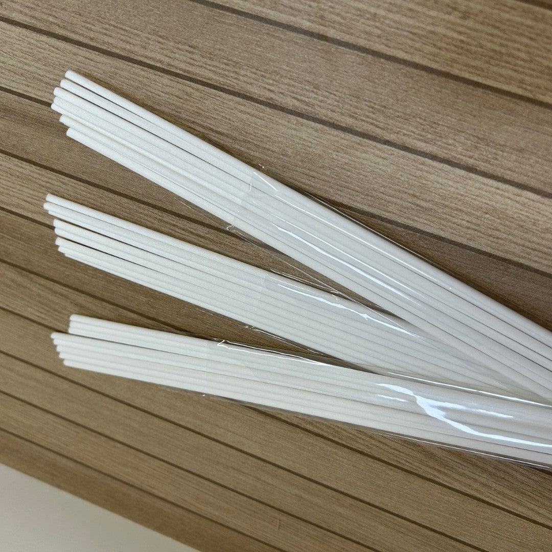 Woodside Home Living Fibre Reed Diffuser Sticks Pack of 8 - Black or White