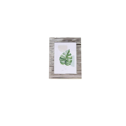 Woodside Home Living Lined Edge Silver Plated Photo Frame - Various Sizes