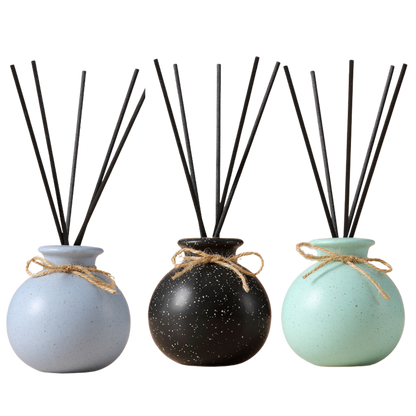Ceramic Reed Diffuser Round Vase includes Reeds
