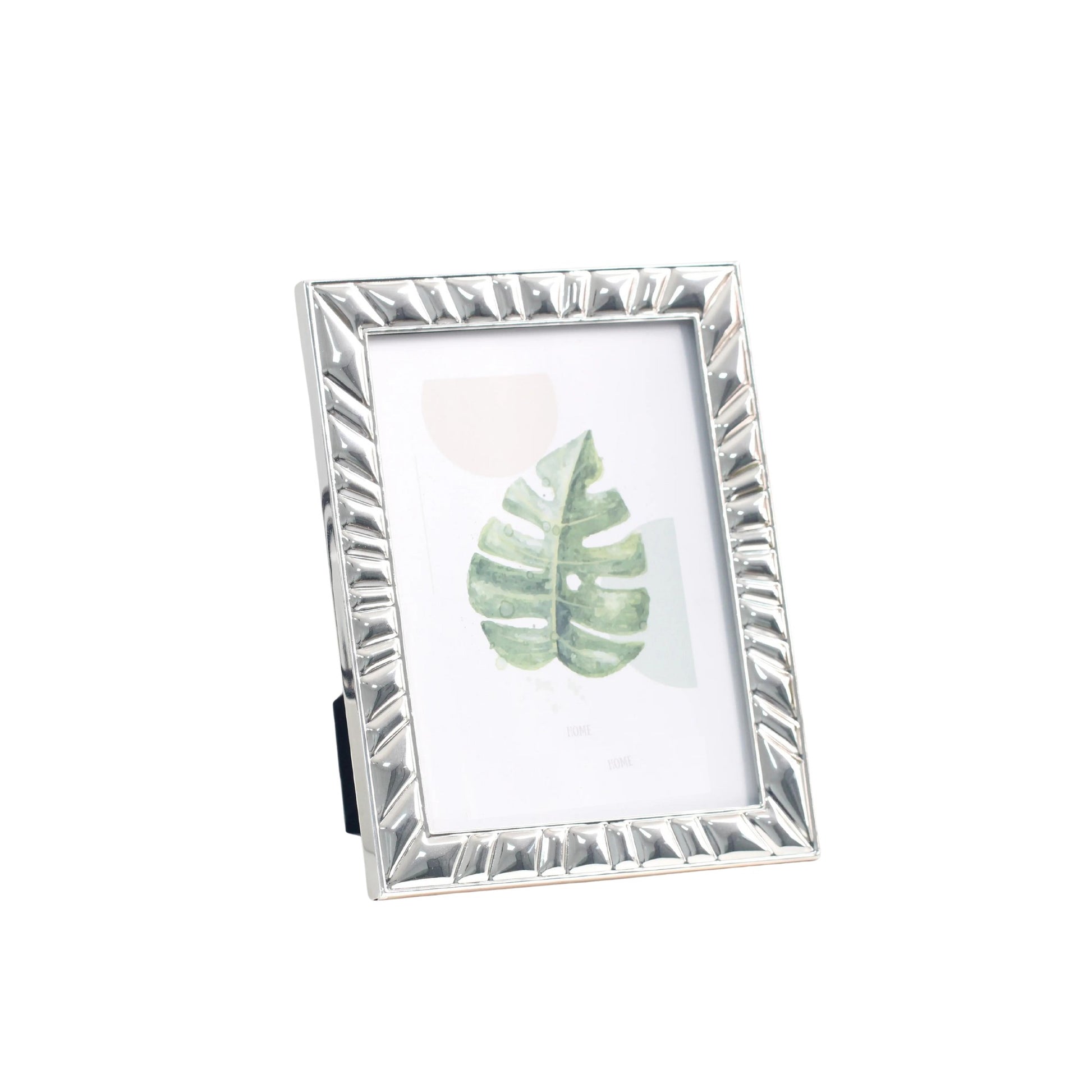 Woodside Home Living Patterned Edge Silver  Plated Photo Frame - Various Sizes